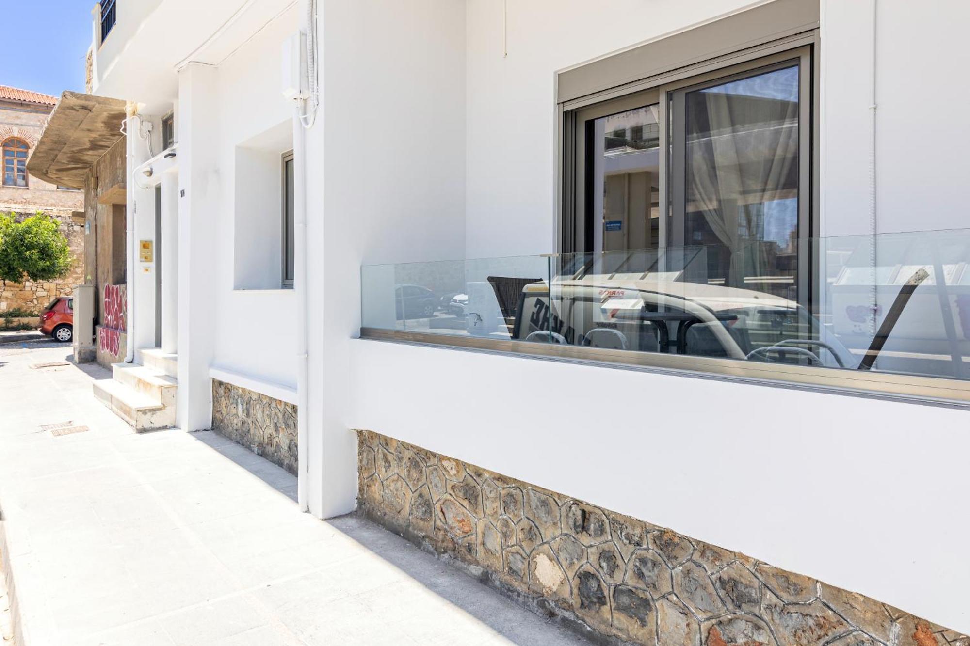 Yvis Boutique House Héraklion